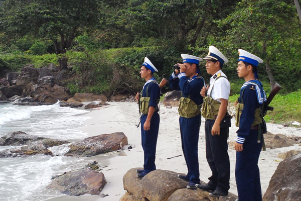 Người lính già trọn đời canh đảo cực Tây Nam Tổ quốc ảnh 1