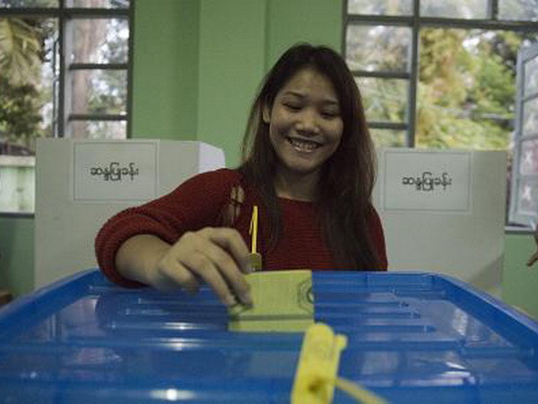 Nhật Bản hoan nghênh cuộc tổng tuyển cử lịch sử của Myanmar ảnh 1