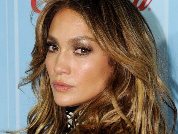 Jennifer Lopez sẽ không tham dự lễ khai mạc World Cup ảnh 1