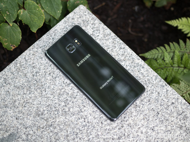 "Quả bom" Galaxy Note 7 phát nổ làm cậu bé 6 tuổi bỏng nặng ảnh 1