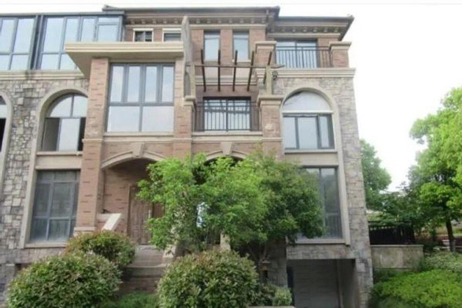 Lĩnh lương "khủng" để sống trong những ngôi nhà bị ma ám ảnh 1