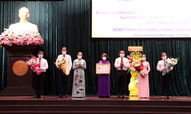 Vinh danh hơn 300 tập thể, cá nhân xuất sắc trong phòng, chống dịch ảnh 1