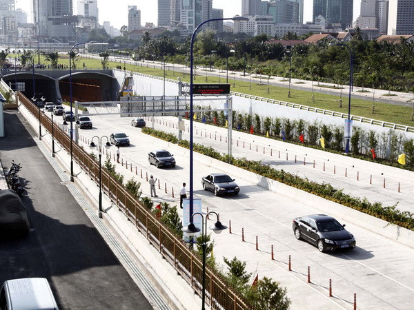 GDP của Thành phố Hồ Chí Minh tăng cao nhất trong 3 năm qua ảnh 1