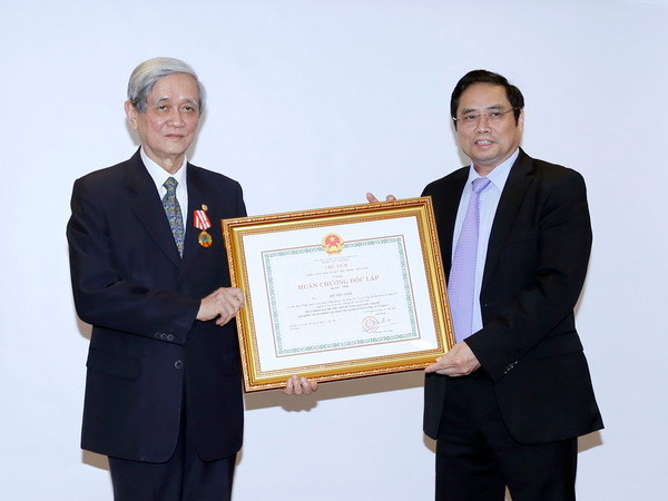 Nguyên Tổng Giám đốc TTXVN nhận Huân chương Độc lập hạng Nhất ảnh 1