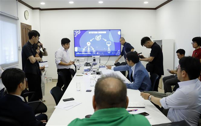 Sinh viên Việt Nam dự thi tìm kiếm công nghệ quan trắc cho sông Mekong ảnh 1