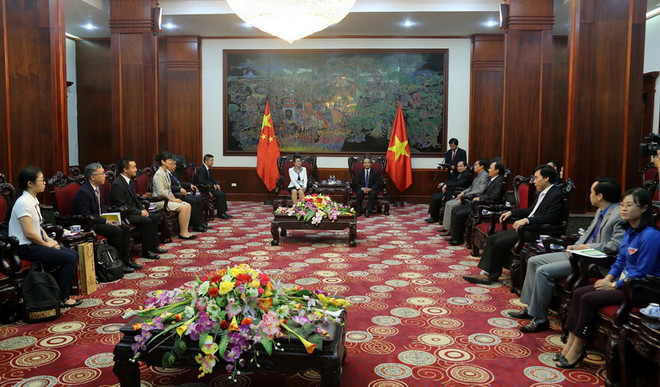 Không khí hân hoan, hữu nghị tại Liên hoan Thanh niên Việt-Trung ảnh 2