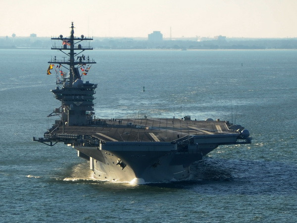 Mỹ: Nga đang phát đi tín hiệu sai lầm trong một sự cố trên biển ảnh 1