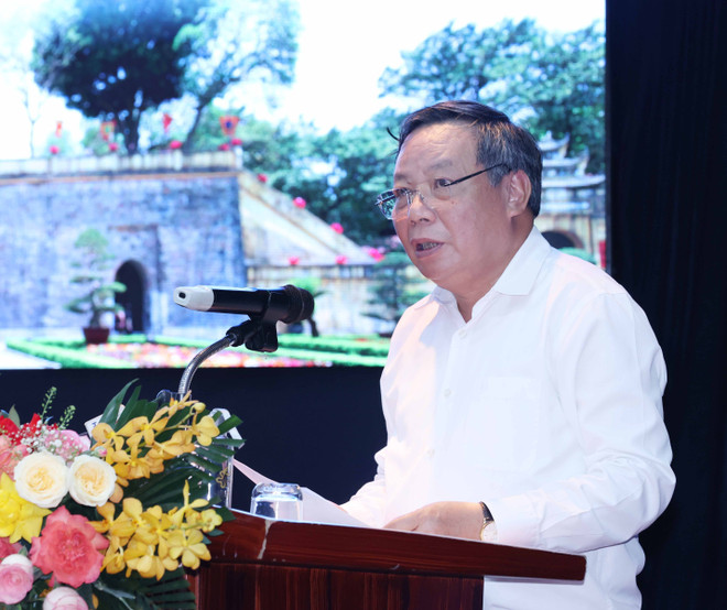Tiến sỹ Nguyễn Văn Phong, Phó Bí thư Thành ủy Hà Nội phát biểu tại hội thảo. (Ảnh: Phương Hoa/TTXVN) TTXVN_2307vanhoa3.jpg