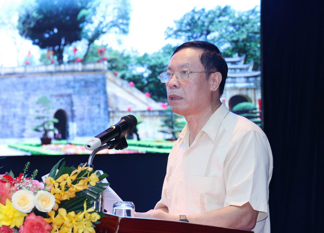 Phó Giáo sư, tiến sỹ Phạm Văn Linh, Phó Chủ tịch Hội đồng Lý luận Trung ương phát biểu tại hội thảo. (Ảnh: Phương Hoa/TTXVN) TTXVN_2307vanhoa2.jpg
