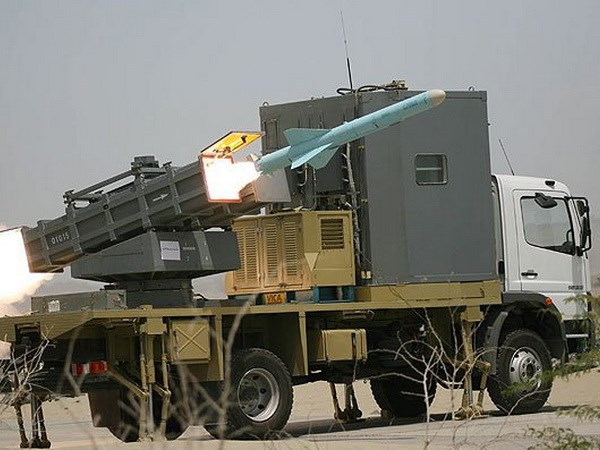 Iran tập trận quy mô lớn nhằm phô trương sức mạnh quân sự ảnh 1