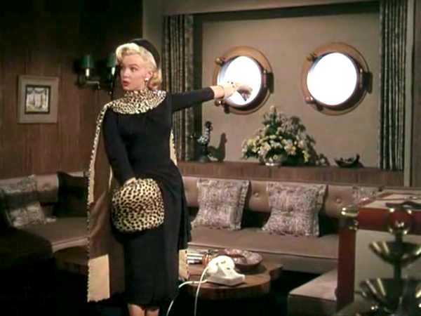 Thời trang quyến rũ trong phim của "cô đào" Marilyn ảnh 3