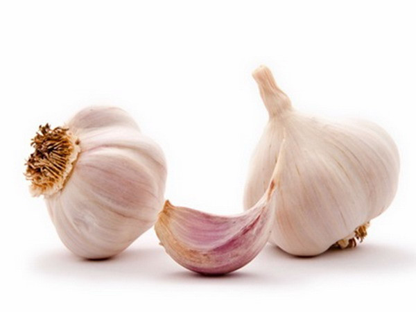 Tám mẹo đơn giản giúp “tạm biệt” mụn nhanh chóng ảnh 4