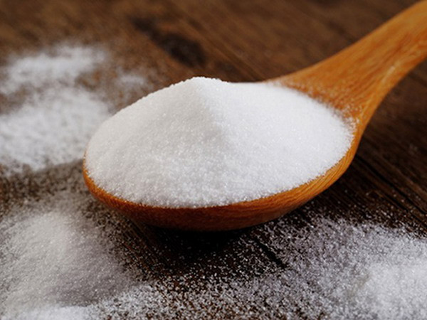 Một số mẹo nhỏ bỏ túi giúp khử nhanh mùi nước hoa ảnh 2