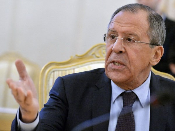 Ngoại trưởng Nga Sergei Lavrov. (Nguồn: AFP/TTXVN) Nga thúc Ukraine đàm phán trực tiếp với phe ly khai ở miền Đông ảnh 1