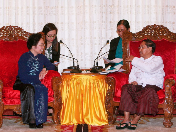 Phó Chủ tịch nước Nguyễn Thị Doan gặp Thủ hiến vùng Yangon ảnh 1