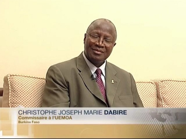 Ông Christophe Joseph Marie Dabire làm tân Thủ tướng Burkina Faso ảnh 1