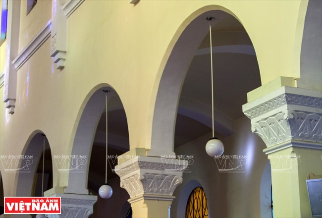 Nhà thờ Con Gà - Công trình kiến trúc cổ xưa nhất ở Đà Lạt ảnh 4