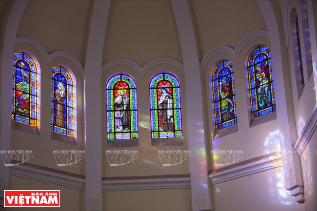 Nhà thờ Con Gà - Công trình kiến trúc cổ xưa nhất ở Đà Lạt ảnh 10