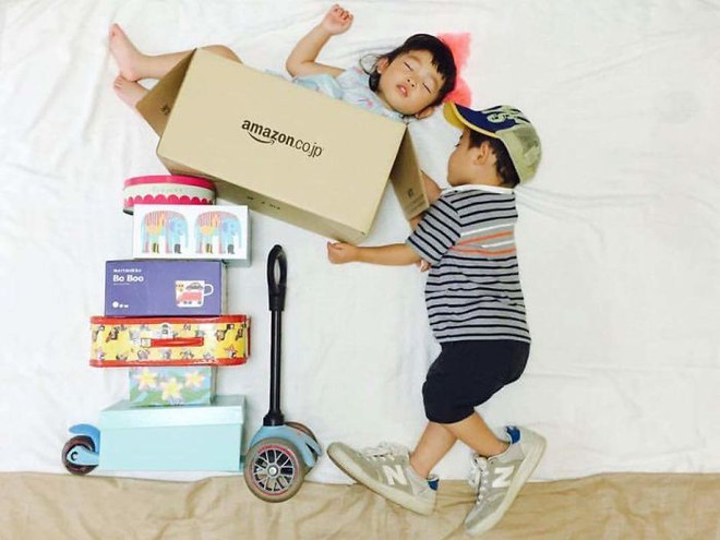 Bộ ảnh giấc ngủ thiên thần siêu dễ thương của một cặp song sinh ảnh 4