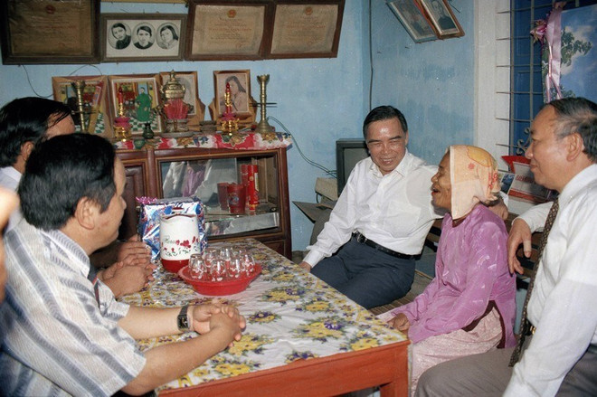 Những năm tháng gian khó của nguyên Thủ tướng Phan Văn Khải ảnh 1