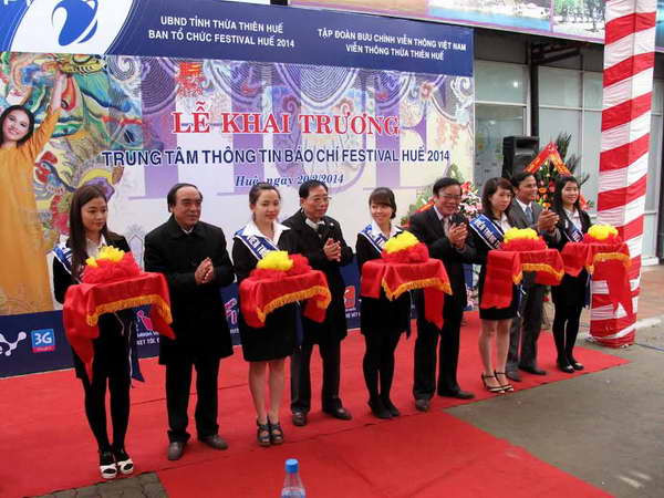  Khai trương Trung tâm Báo chí Festival Huế 2014 ảnh 1