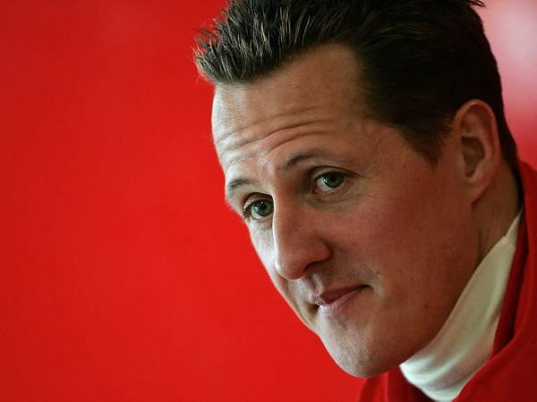 Michael Schumacher vẫn phải ngồi xe lăn và không thể giao tiếp ảnh 1