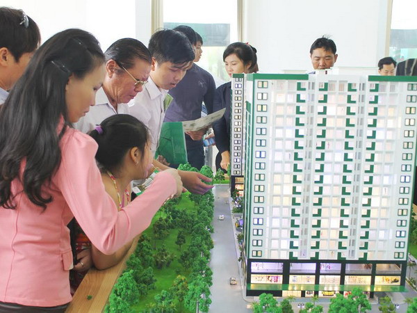 Giao dịch bất động sản TP.HCM vẫn sôi động trong tháng Ngâu ảnh 1