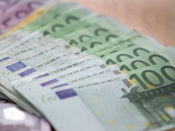 Ảnh minh họa. (Nguồn: ekathimerini.com) ECB sẵn sàng nới lỏng chính sách tiền tệ để ngăn sự trì trệ ảnh 1