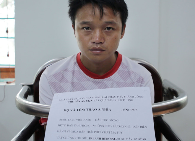 Lai Châu: Bắt giữ đối tượng mua bán trái phép 19 bánh heroin ảnh 1