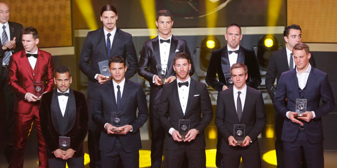 Người hâm mộ thất vọng vì Lionel Messi không mặc áo vest "dị" ảnh 3