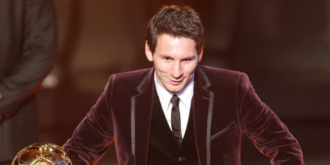 Người hâm mộ thất vọng vì Lionel Messi không mặc áo vest "dị" ảnh 4