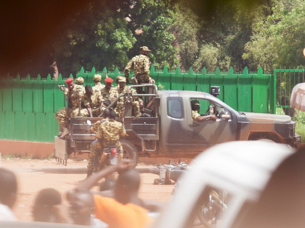 Burkina Faso phục hồi chính phủ do tổng thống Kafando đứng đầu ảnh 1