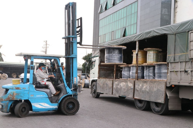 Doanh nghiệp Hải Dương vừa sản xuất, vừa chủ động phòng chống COVID-19 ảnh 5