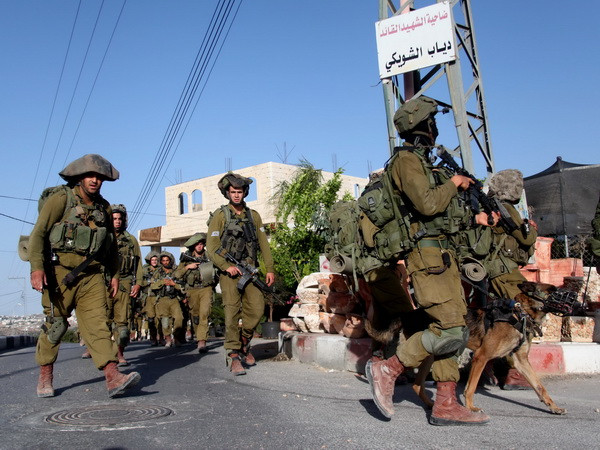 Israel đã quyết định tăng quân tới khu vực giáp Dải Gaza ảnh 1