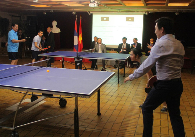 Nhiều hoạt động sôi nổi trong Chương trình giao lưu Việt Nam-Lào ảnh 2