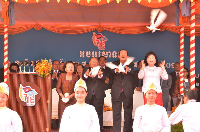 Campuchia tưng bừng kỷ niệm ngày chiến thắng chế độ diệt chủng ảnh 3