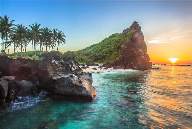 Công viên Lý Sơn: “Bảo tàng” địa chất sống động, độc đáo, hiếm có ảnh 1