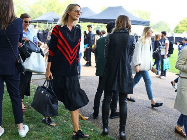 Phong cách đường phố thanh lịch tại Tuần lễ Thời trang London ảnh 4
