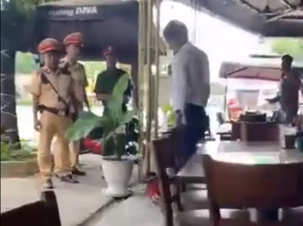 Bình Dương: Cán bộ Thuế đe dọa Công an khi bị kiểm tra nồng độ cồn ảnh 1