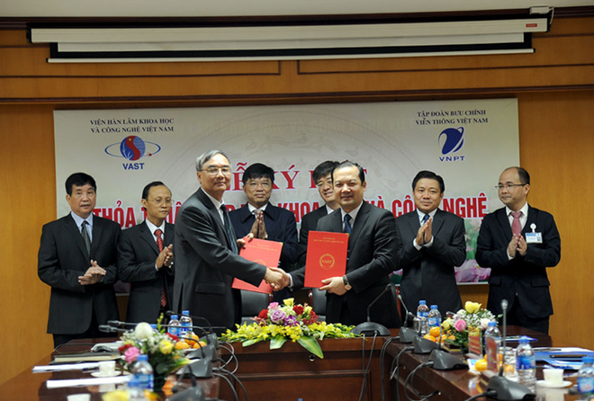 VNPT ‘bắt tay’ đối tác nghiên cứu, ứng dụng khoa học công nghệ mới ảnh 1