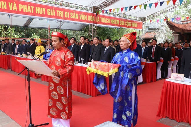 Hải Dương: Khai bút đầu Xuân Quý Mão tại Đền thờ thầy giáo Chu Văn An ảnh 2