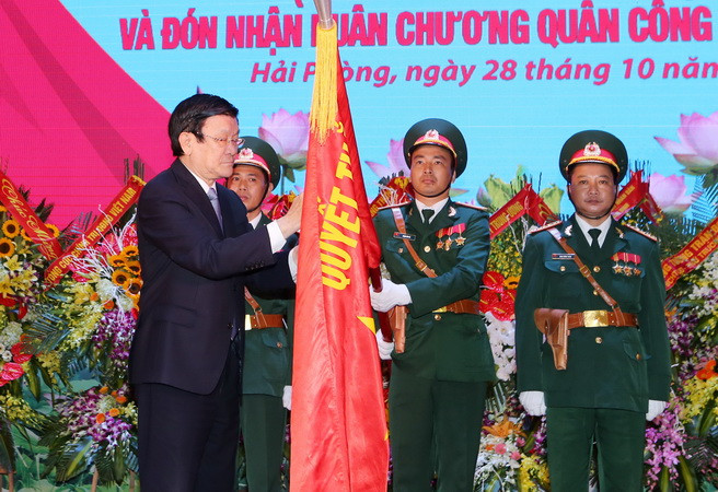 Lực lượng vũ trang Quân khu 3 đón nhận Huân chương Quân công ảnh 1