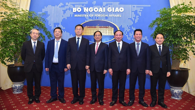 Bộ trưởng Ngoại giao Bùi Thanh Sơn tiếp Bí thư Khu ủy Quảng Tây ảnh 3