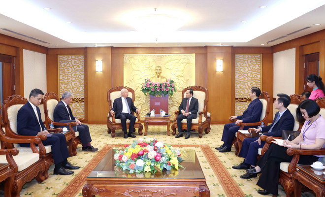 ttxvn truong_ban_kinh_te_trung_uong_tiep_chu_tich_sang_lap_dien_dan_kinh_te_the_gioi_resize.jpg