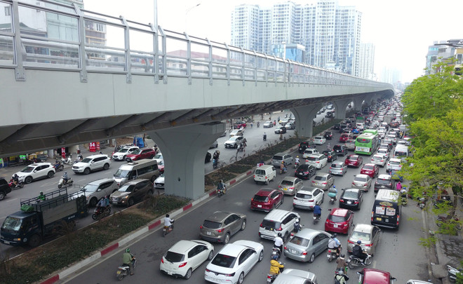 Hà Nội: Khuyến cáo người dân chấp hành quy định giao thông dịp lễ ảnh 1