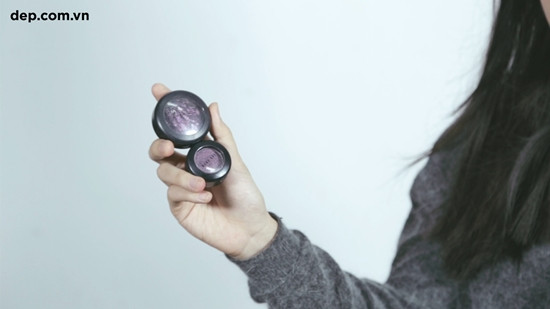 Biến hóa từ makeup ban ngày thành gương mặt lộng lẫy cho tiệc đêm ảnh 1