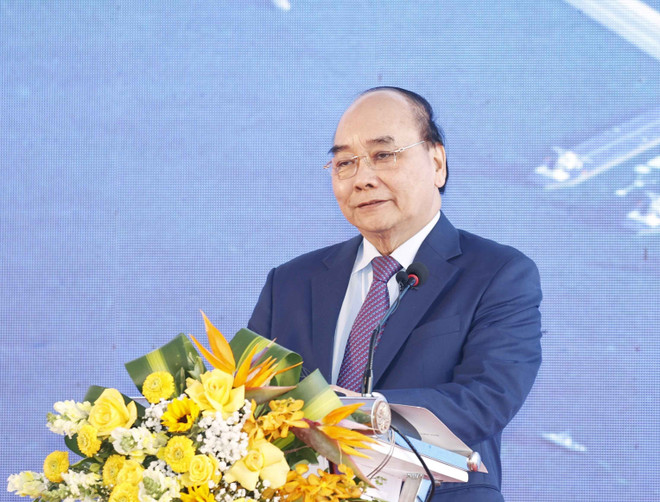 Chủ tịch nước Nguyễn Xuân Phúc phát biểu tại buổi lễ khởi công. (Ảnh: Thống Nhất/TTXVN) Đà Nẵng: 3.400 tỷ đồng xây dựng dự án bến Cảng Liên Chiểu ảnh 2