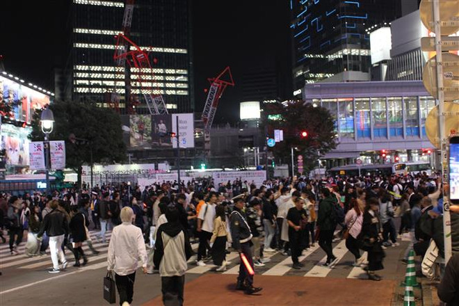 Nhật Bản sẽ nới lỏng quy định cư trú cho người nước ngoài khởi nghiệp ảnh 1