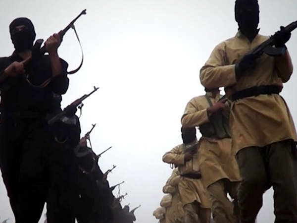 Các tay súng chặn nguồn nước ở toàn bộ Trung và Nam Iraq ảnh 1