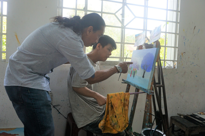 TP.HCM: Lan tỏa hạnh phúc đến với những học sinh có hoàn cảnh đặc biệt ảnh 1